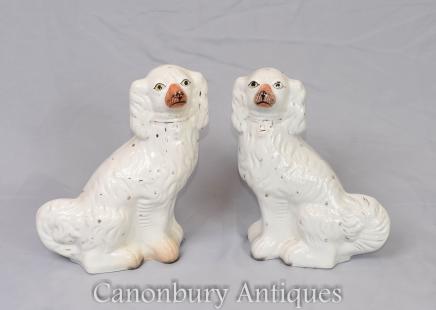 Pair Staffordshire Porcelain Dogs Circa 1860 Antique Pottery