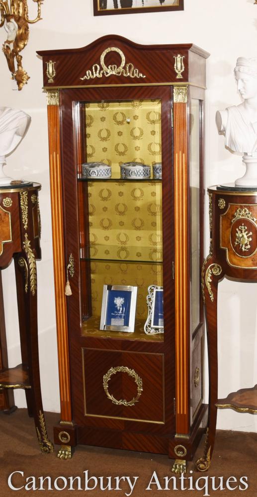 Antique French vitrine or bijouterie