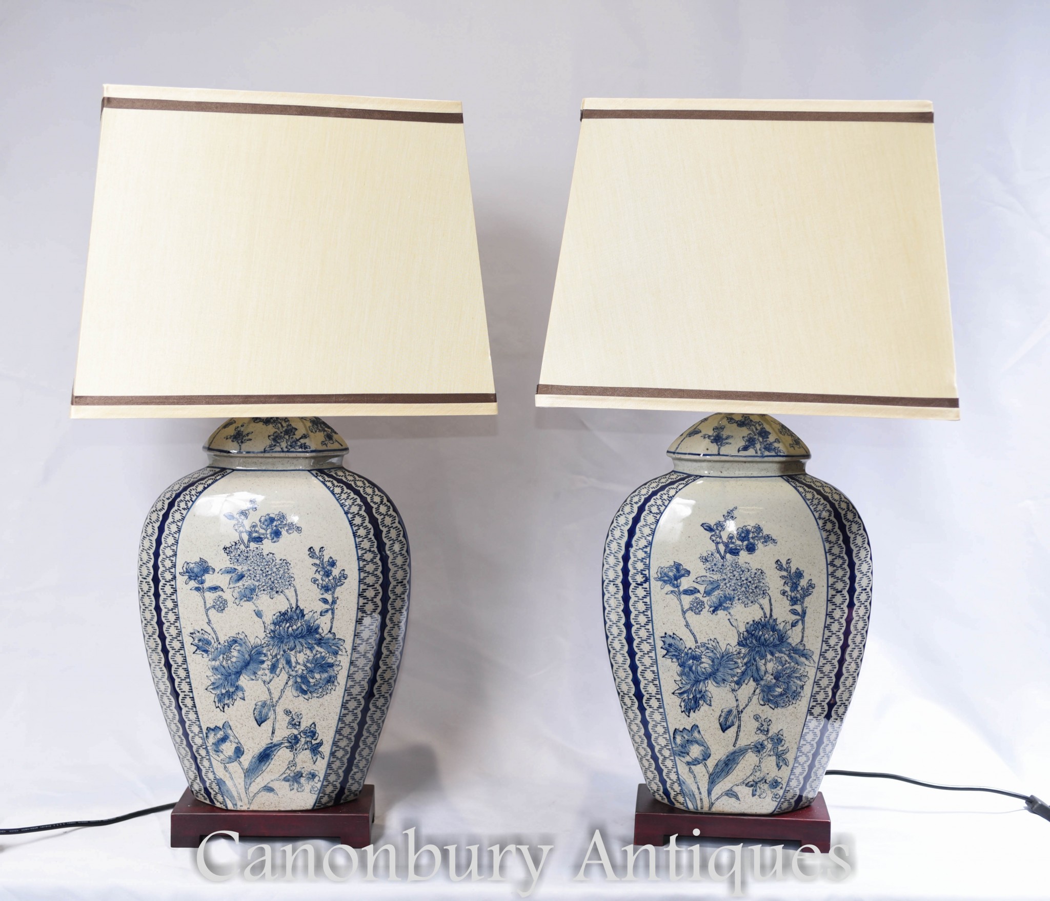 Pair Blue White Porcelain Table Lamps, Blue And White Chinese Porcelain Table Lamps