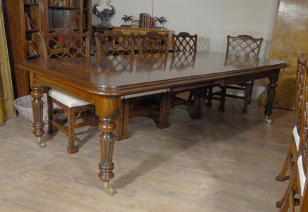 Victorian Dining Table in Mahogany - 9ft 279 CM Tables