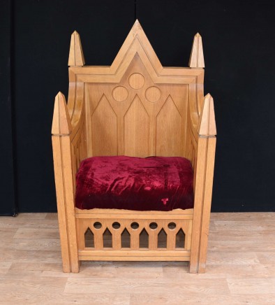 Henry II Throne - Medieval English Oak Chair Tower of London