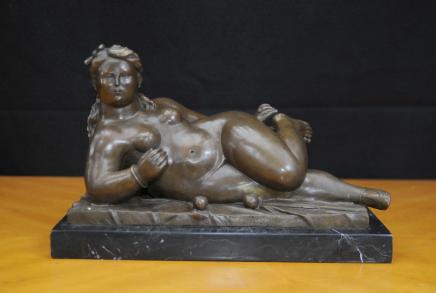 Bronze Female Nude Figurine by Botero Naked Voluptuous Statue