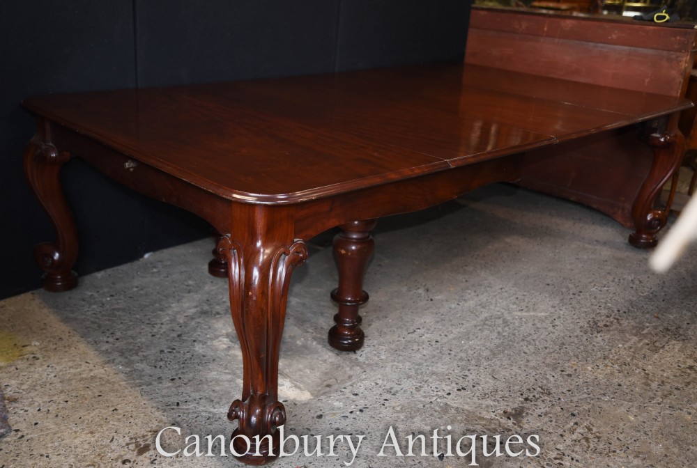 Antique Victorian Dining Table Extending Mahogany Cabriole legs 1840