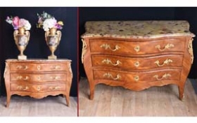 French Chest of Drawers - Antique Kingwood



















 
