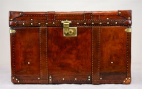 Steamer Trunk Chest - Leather Luggage Case





















