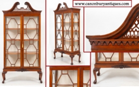 Chippendale Display Cabinet - Glazed Antique Mahogany 1900





 


















