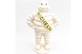 Michelin Man Statue in Cast Iron Bibendum











