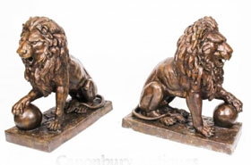 Pair Large Bronze Lion Statues - Medici Gatekeeper Lions





























 